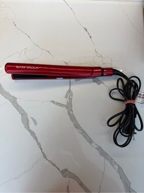 Sam Villa Red Ceramic Hair Straightener - Sleekr Professional Flat Iron